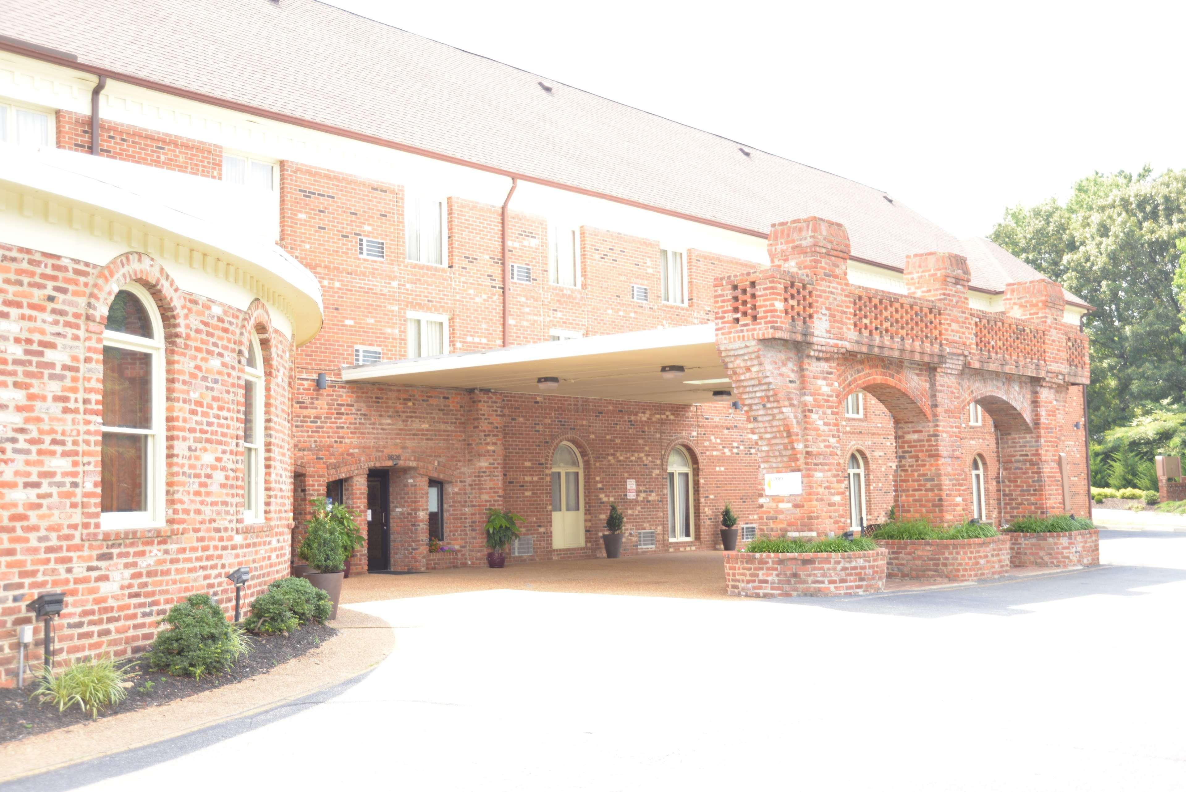 מידלות'יאן Best Western Plus Governor'S Inn Richmond מראה חיצוני תמונה