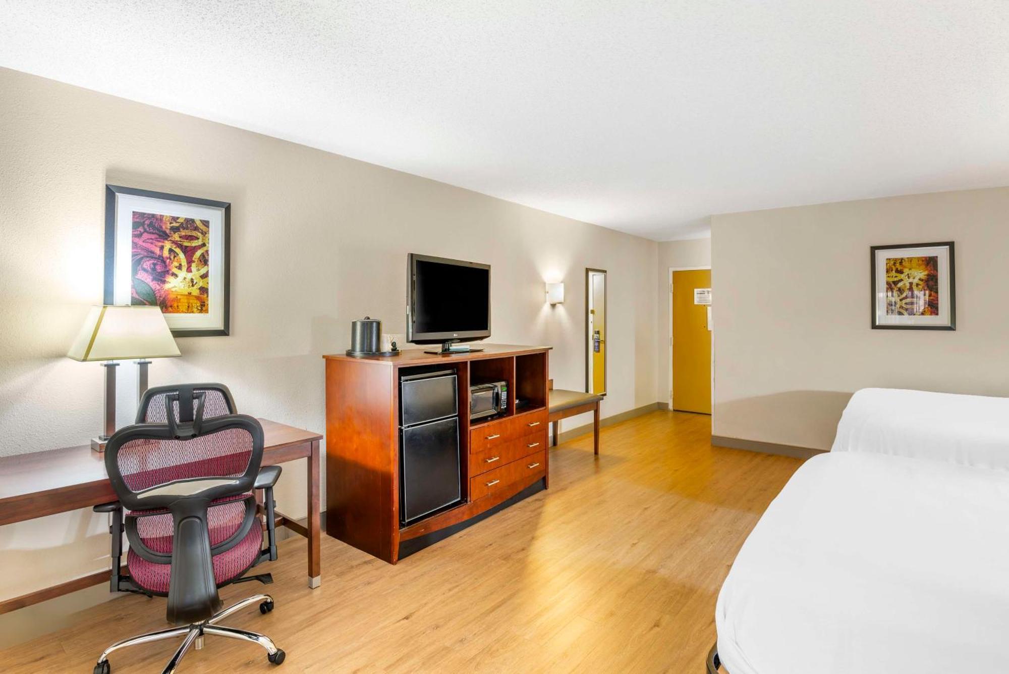 מידלות'יאן Best Western Plus Governor'S Inn Richmond מראה חיצוני תמונה