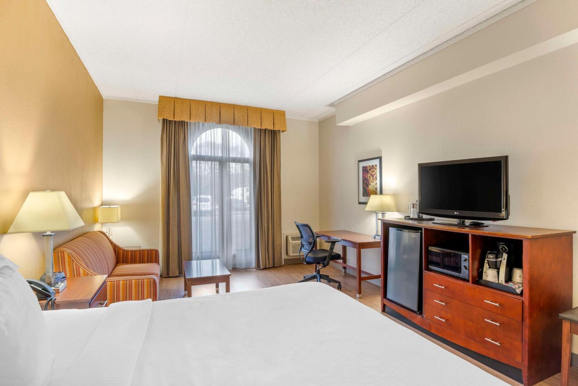 מידלות'יאן Best Western Plus Governor'S Inn Richmond מראה חיצוני תמונה